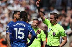 足球直播在线直播观看免费-包含切尔西主场再次落败，前四形势严峻的词条