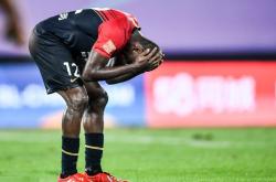 足球直播在线观看免费-马尔加主帅下课，队内动荡影响战绩