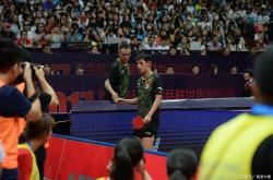 足球直播在线直播观看免费-法国乒乓球队险胜中国乒乓球队，张继科统治全场的简单介绍