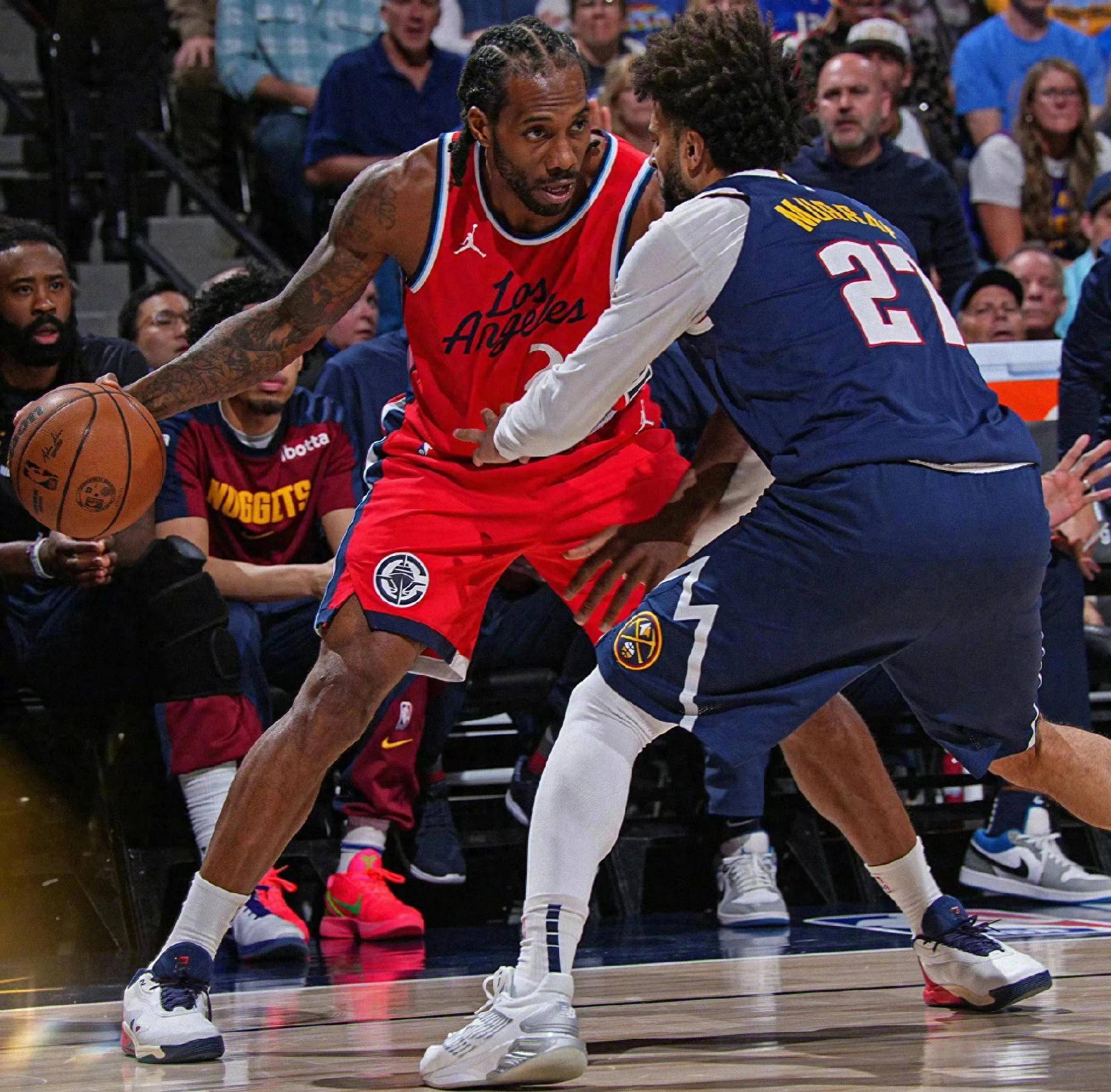 莱昂纳德三分火力全开