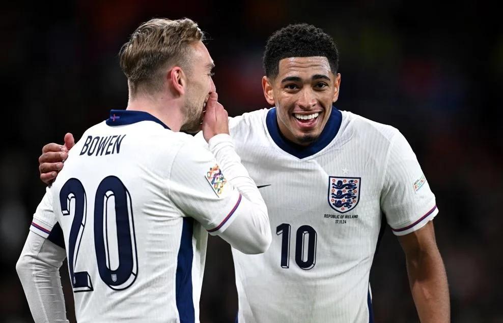 英格兰队在比赛中取得重要胜利的简单介绍