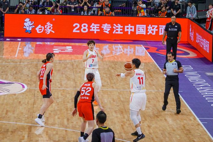 比利时女篮奋力拼搏，晋级前四