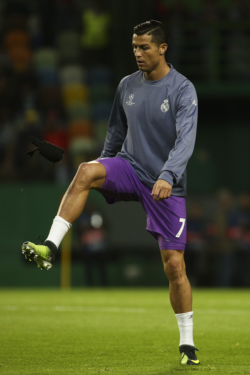 足坛新星状况出色,创造多个进球助球队胜出 足坛新星状况出色,创造多个进球助球队胜出