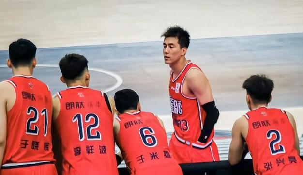 关于天津男篮主场稳定，成功收获一场胜利的信息