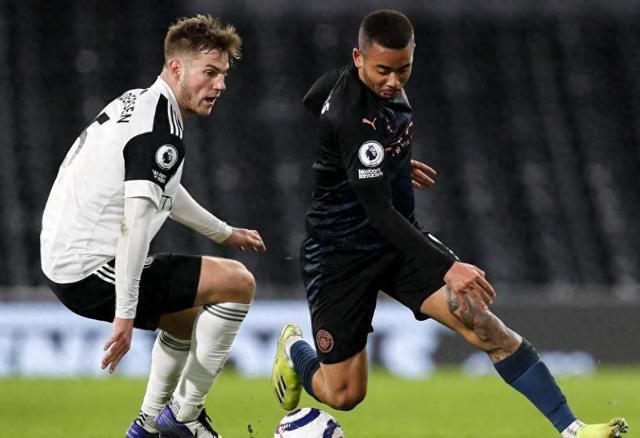 曼城逆转战胜热刺，豪取六连胜