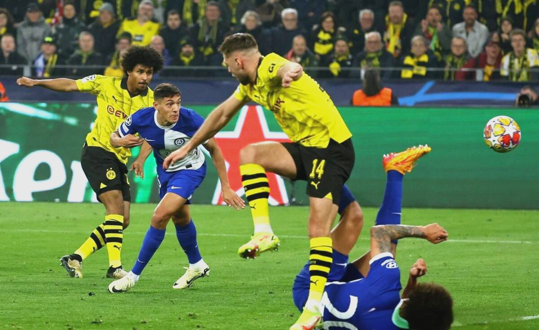 曼城逆转战胜热刺，豪取六连胜