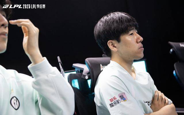 TES险胜G2,CoreJJ拿下关键大龙宿敌对决小组赛,技惊四座的简单介绍 TES险胜G2,CoreJJ拿下关键大龙宿敌对决小组赛,技惊四座的简单介绍